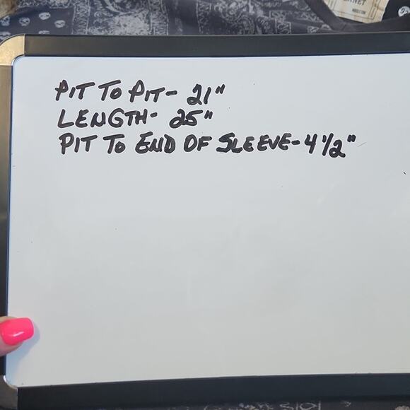 Free Planet Men's Black & Gray Short Sleeve Skull T-shirt Size Med Goth Grunge - Picture 9 of 9